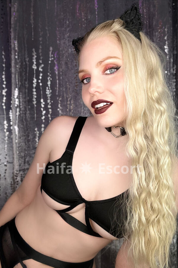 Melanie 